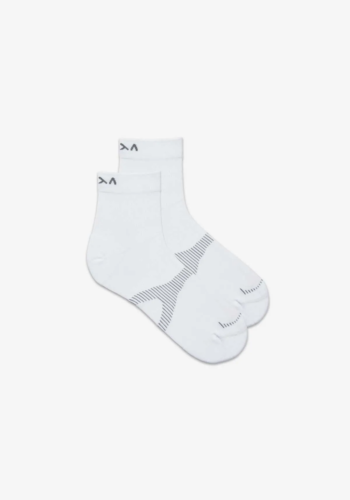 ADDON QUARTER SOCKS - White