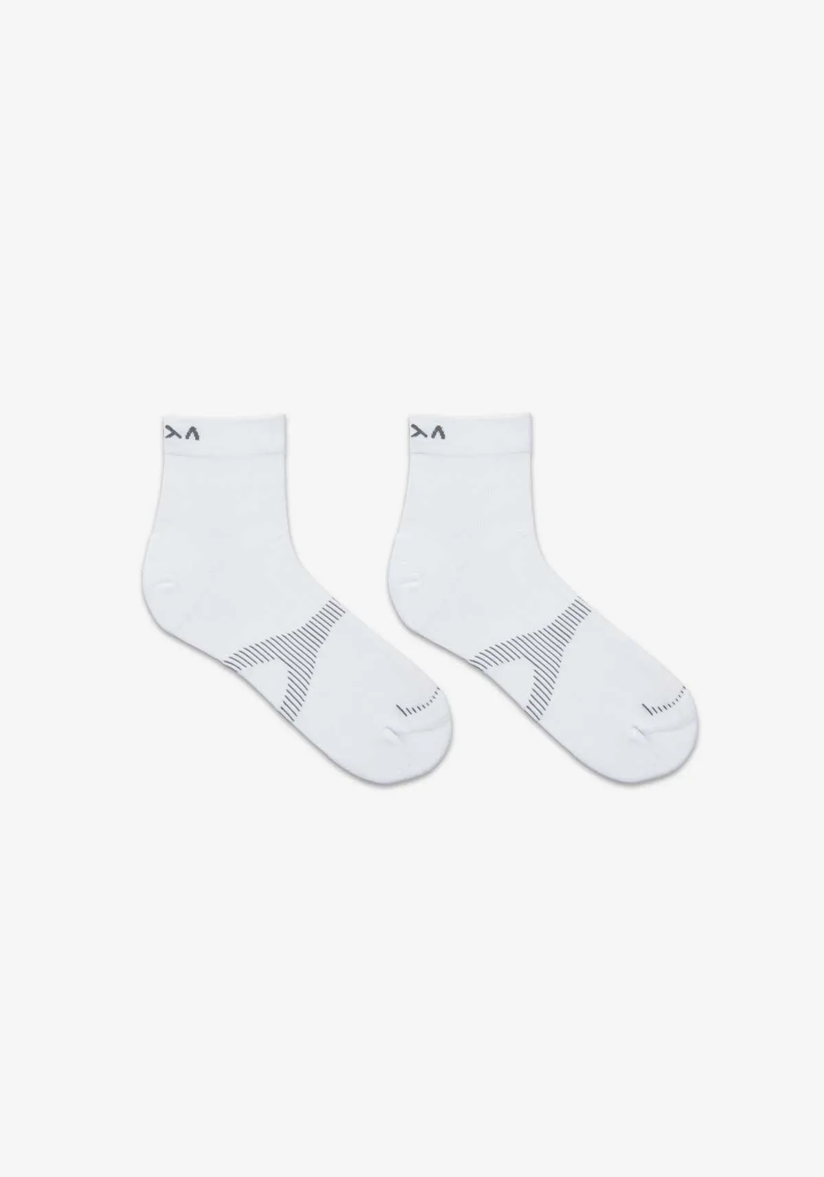 ADDON QUARTER SOCKS - White