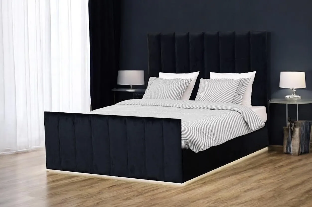 Classic B Sleigh Bed Black