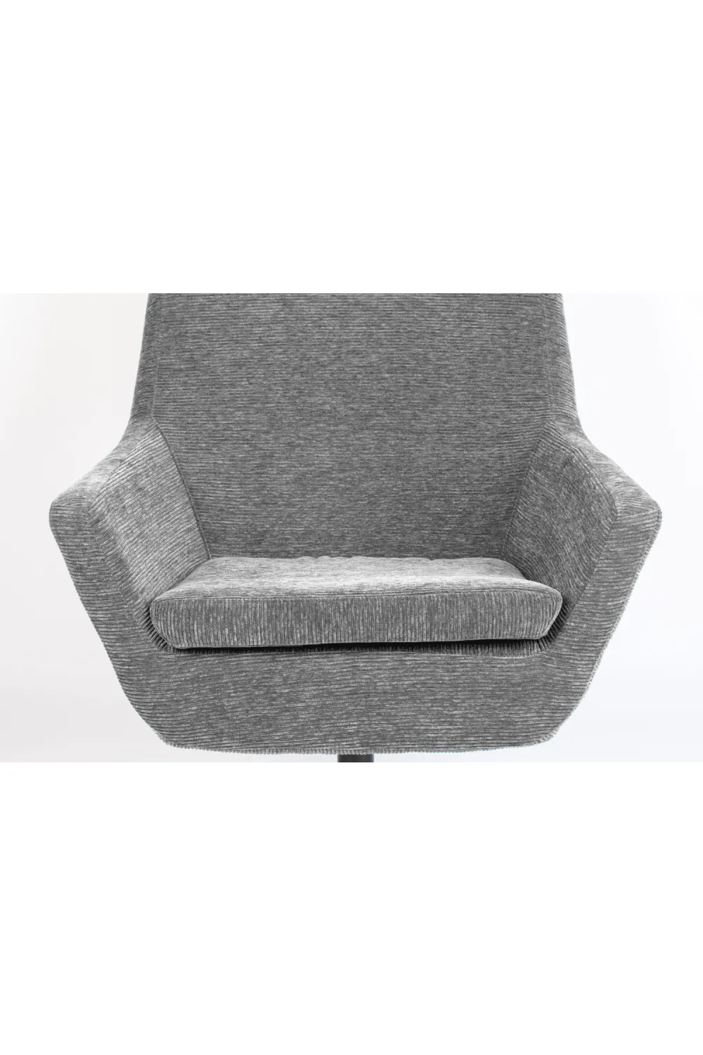 Classic Upholstered Lounge Chair | DF Bruno