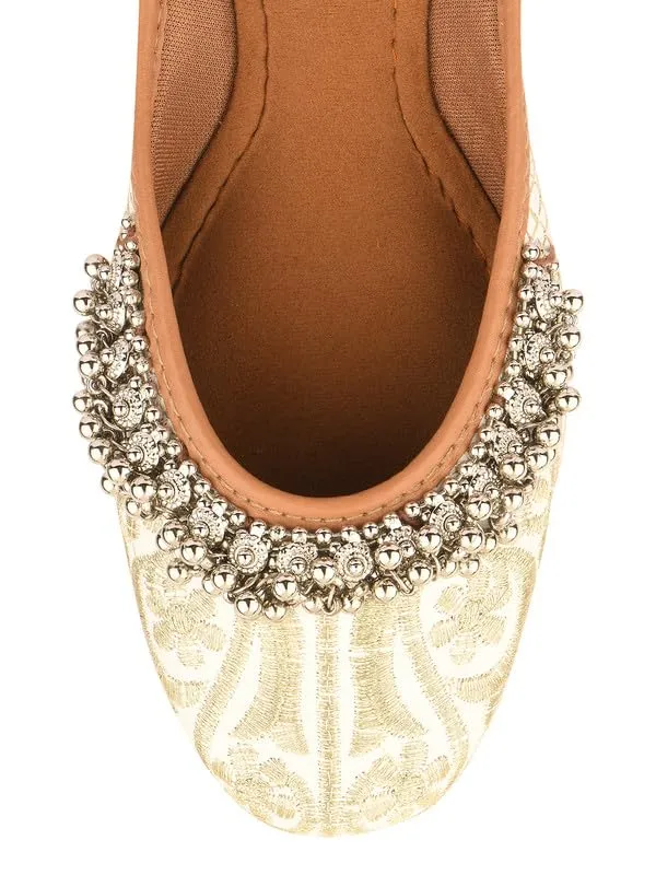 DESI COLOUR Flat Footwear/Mojari/Punjabi Jutti/Bellies for Women - Embroidered Gungroo (Off White, 8)