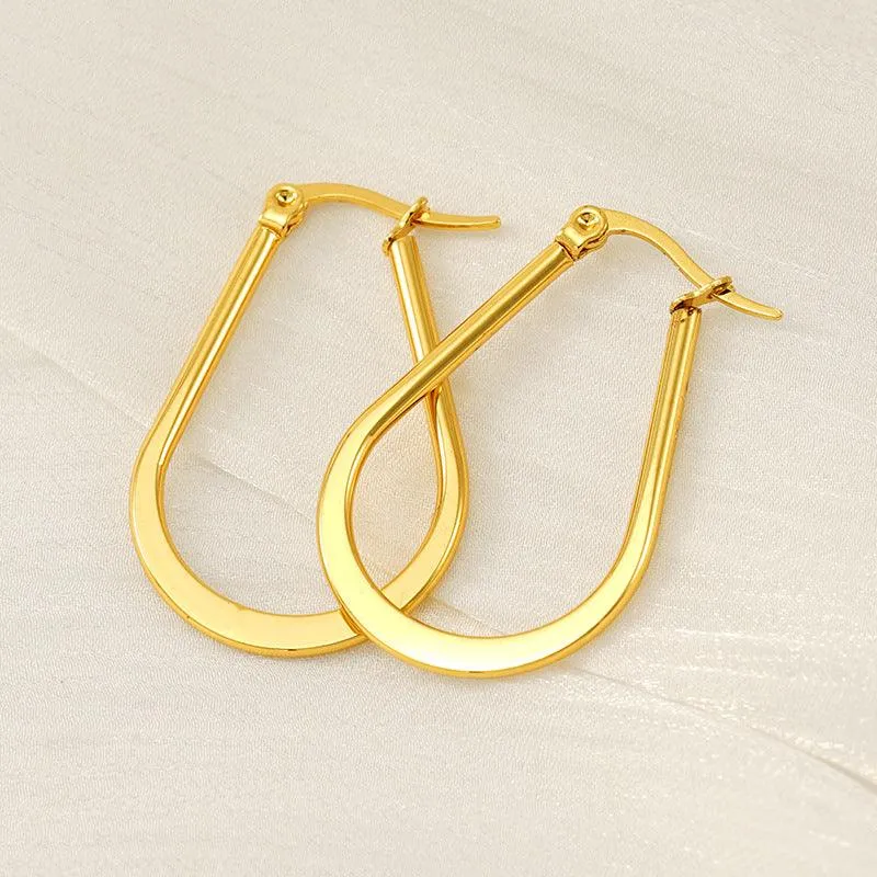 Geometric Teardrop Gold Hoop Earrings – Sleek Modern Design