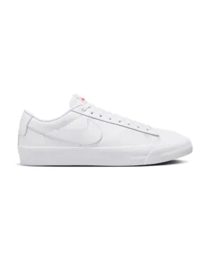 Nike SB Blazer Low Pro GT ISO - White / White / White